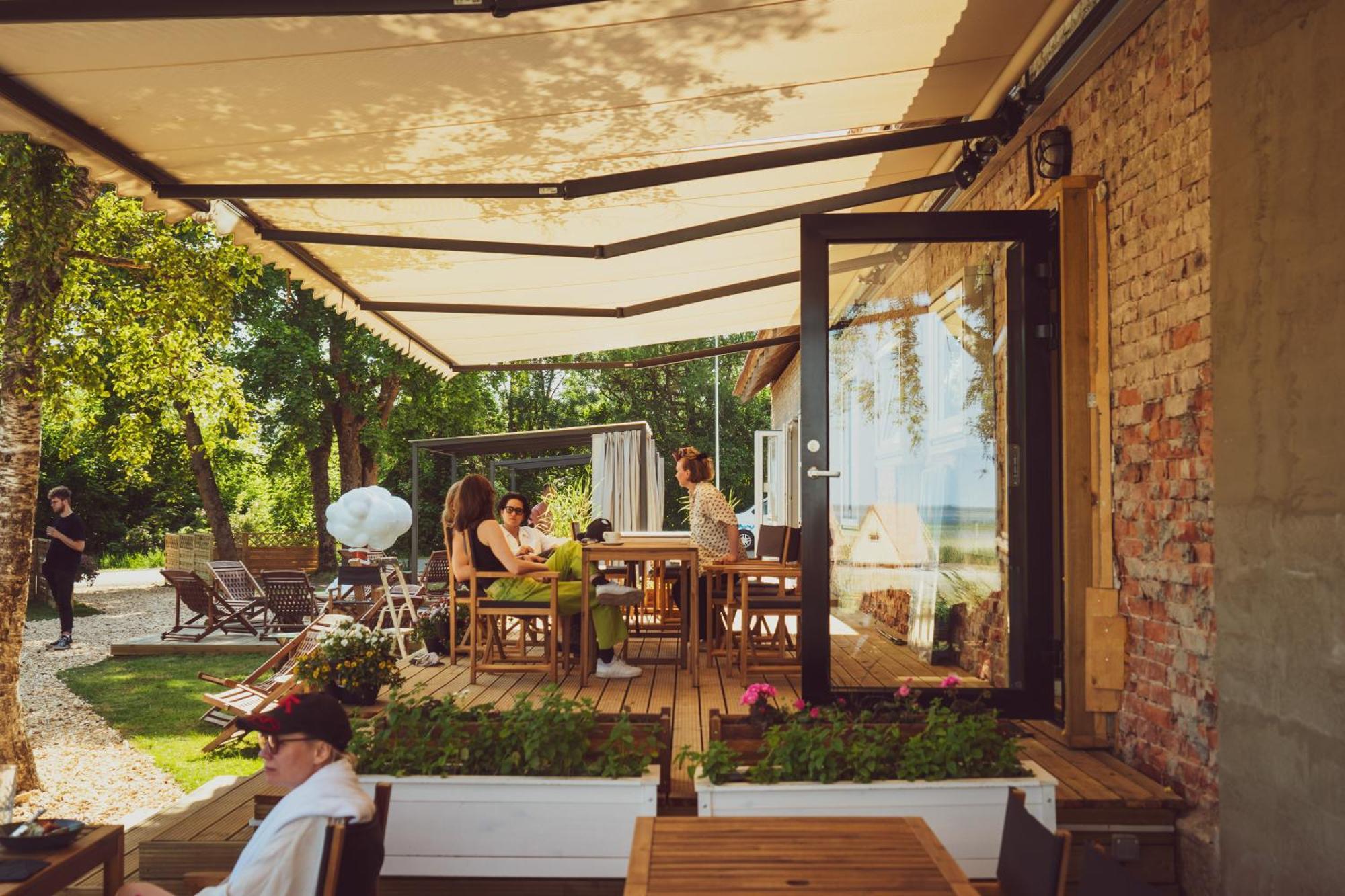 فندق Mia Glamping Orissaare المظهر الخارجي الصورة