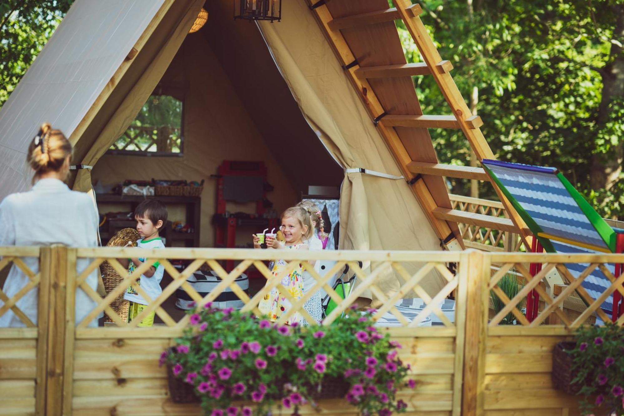 فندق Mia Glamping Orissaare المظهر الخارجي الصورة